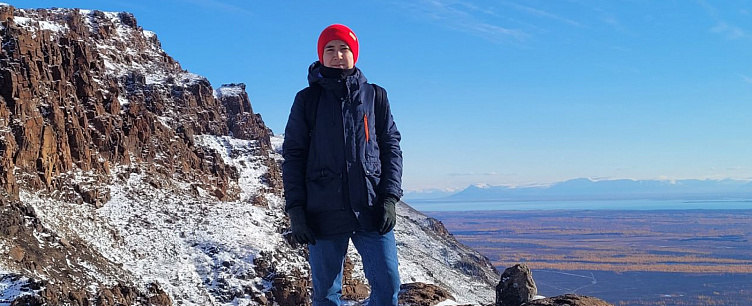 «Кстати пришлась полярная ночь». Что помогло норильскому школьнику дважды сдать ЕГЭ на 100 баллов - анонс изображение